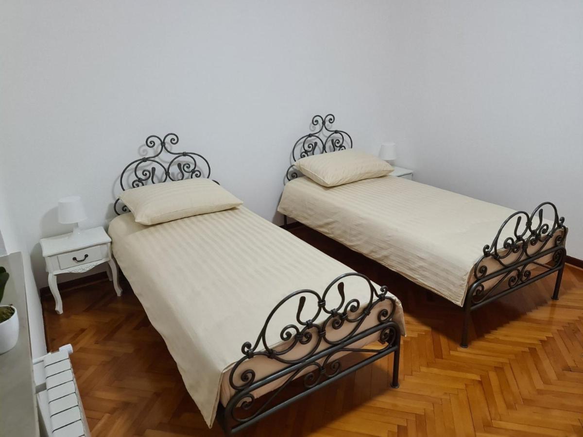 Amore Koper Appartement Buitenkant foto