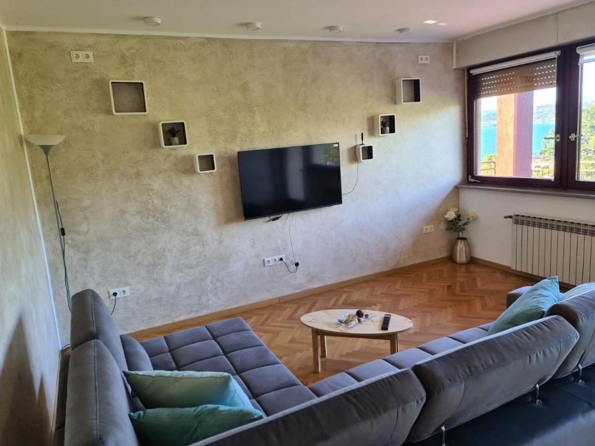 Amore Koper Appartement Buitenkant foto