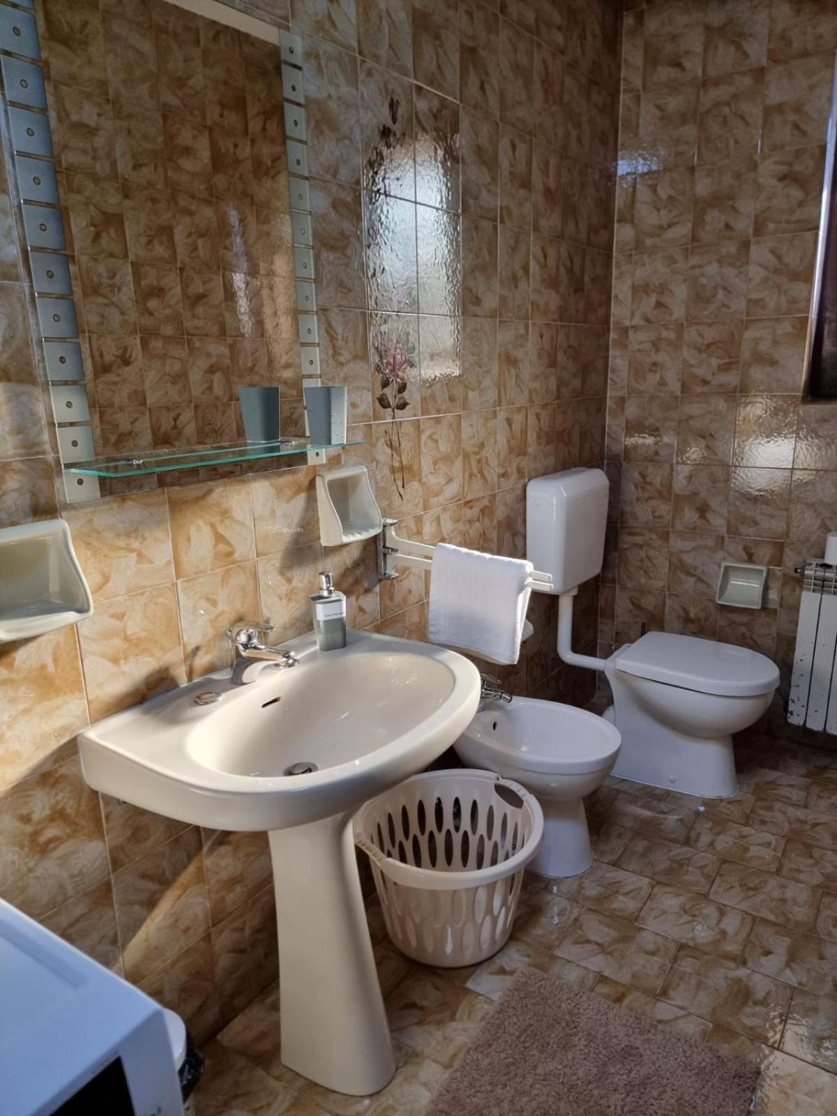 Amore Koper Appartement Buitenkant foto